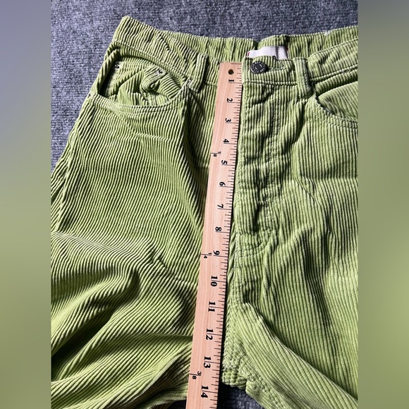 Urban Outfitters Lime Green High Rise WideLeg Jeans Y2K Street Wear Sz 31 (30”) - Picture 4 of 13